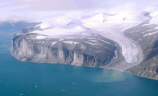 Northeast coast of Baffin Island north of Community of Clyde River, Nunavut, Canada